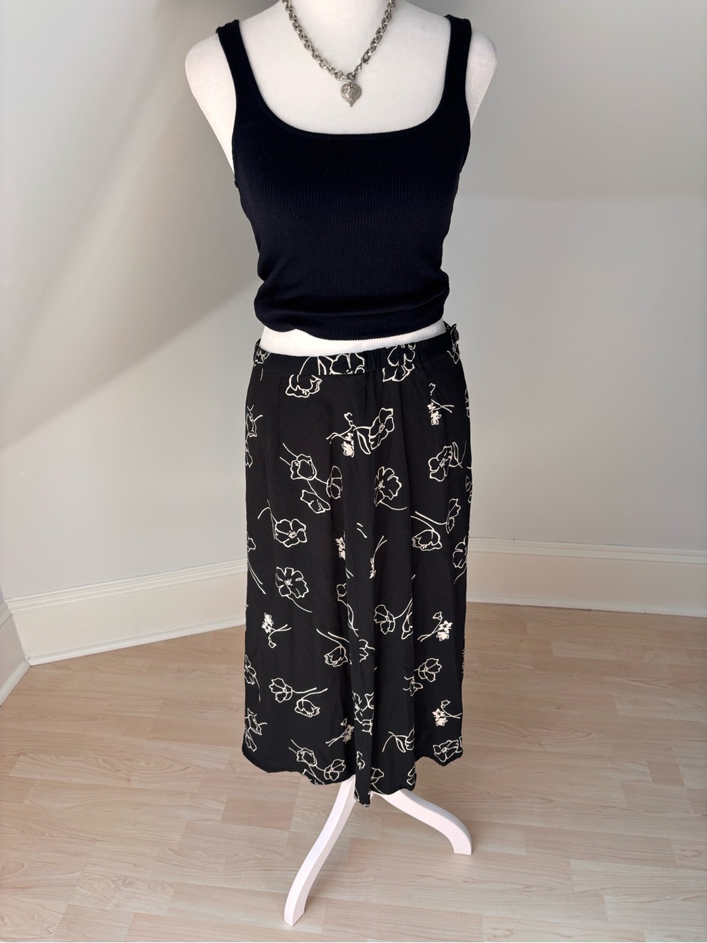 Vintage Talbots Floral Midi Skirt 🌸